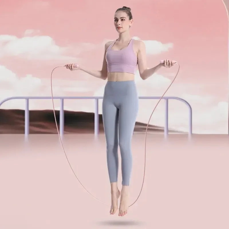 Adjustable skipping rope with digital counter for fitness and weight loss - product image
