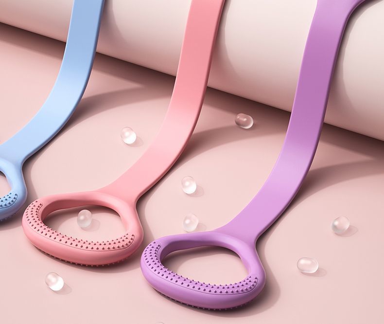 Figure-8 chest expander with thick silicone bands and non-slip handles - product image