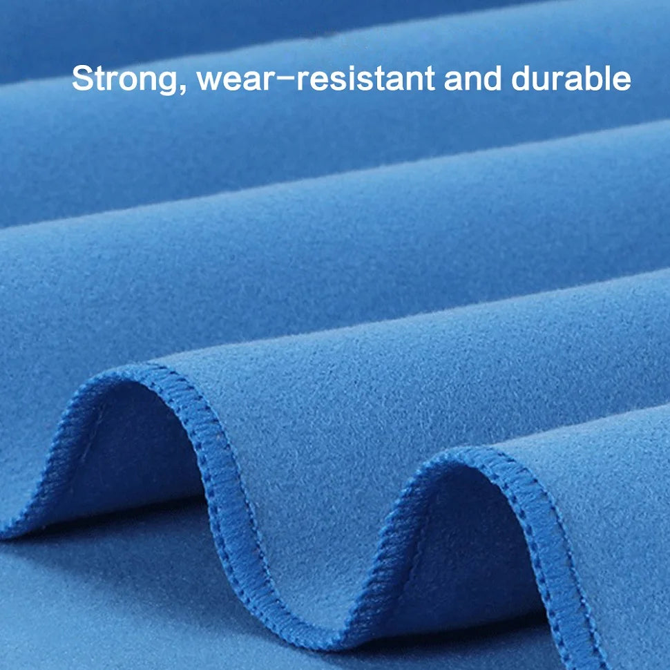 Quick-drying microfiber sports towel with high absorption and lightweight design - product image