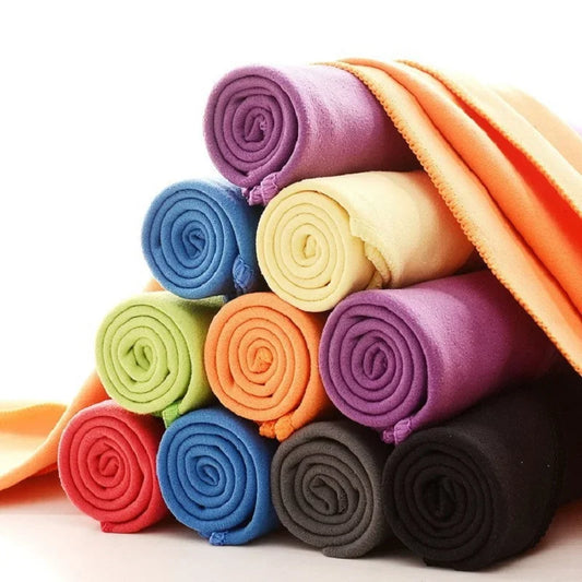 Quick-drying microfiber sports towel with high absorption and lightweight design - product image